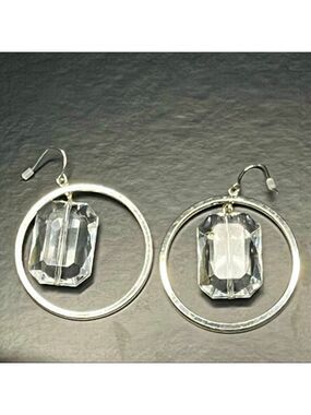 𝅺AVON Hoop Earrings with Clear Bead Accents